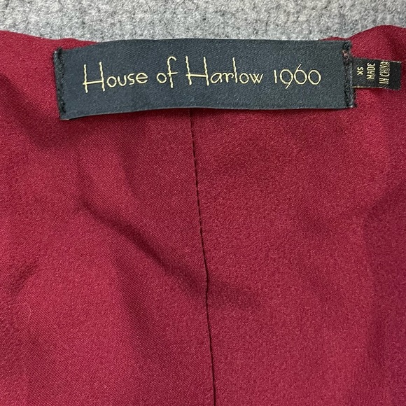 NWT House of Harlow 1960 Revolve Red Polyester Nona Wrap Top Sz. XS - Picture 6 of 7
